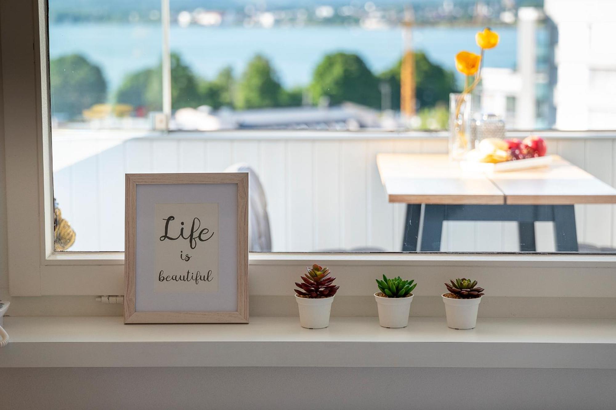 Seeblick Bregenz - Mit Parkgarage Esterno foto